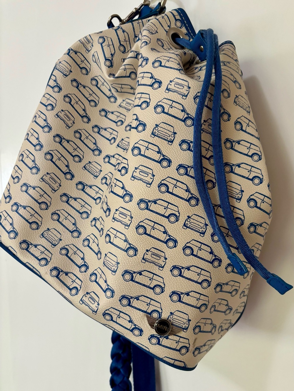 MINI Cooper| Promotional MINI Car Drawstring Bucket Bag in Cream and Blue w/Red